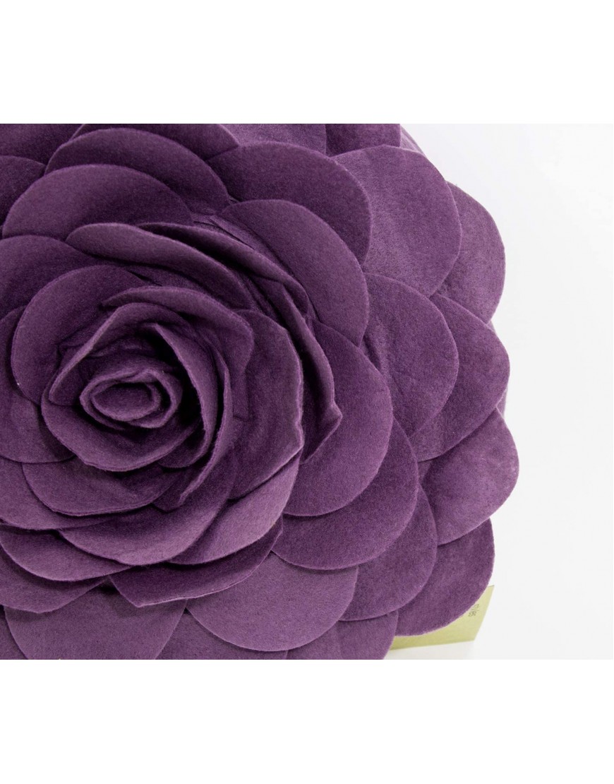 Fennco Styles Eva's Flower Garden Decorative Throw Pillow with Insert 16 inches Round Violet 16 Case+Insert