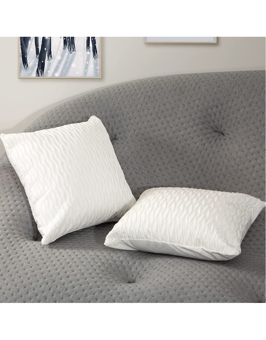 Hmartour Velvet Throw Pillow Covers Set of 2 Cream White Decorative Pillow Case for Sofa Couch Car Cushion Pillow Covers Cases for Bedroom Living Room 18 x 18 inch
