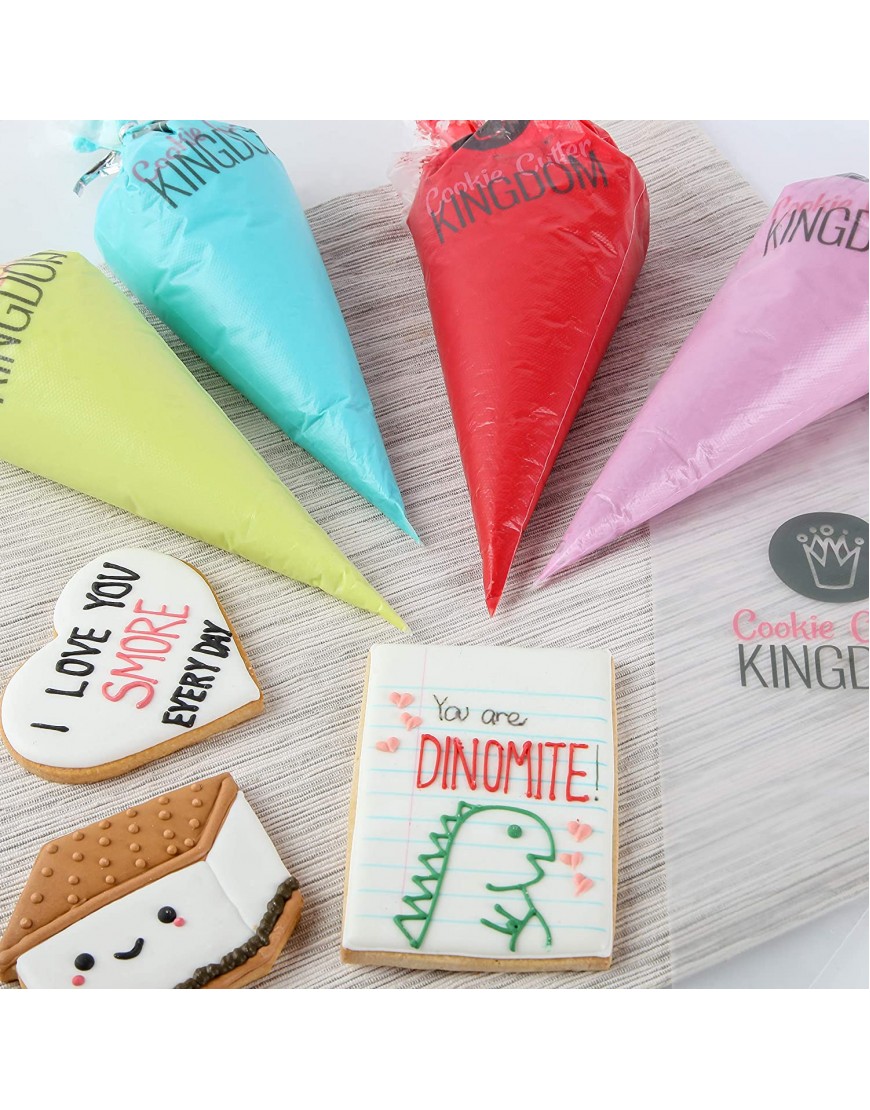 COOKIECUTTERKINGDOM Tipless Piping Bag. 100 Pieces 12 Inches in Professional Grade Thickness. Trusted by Bakers for Cookie Cupcake and Cake Decorating.