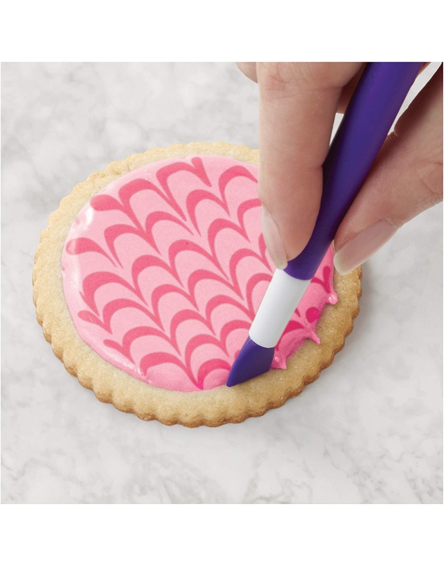 Wilton Sugar Cookie Decorating Kit 15-Piece Tool Set Meringue Powder Icing Colors and Decorating Bottle