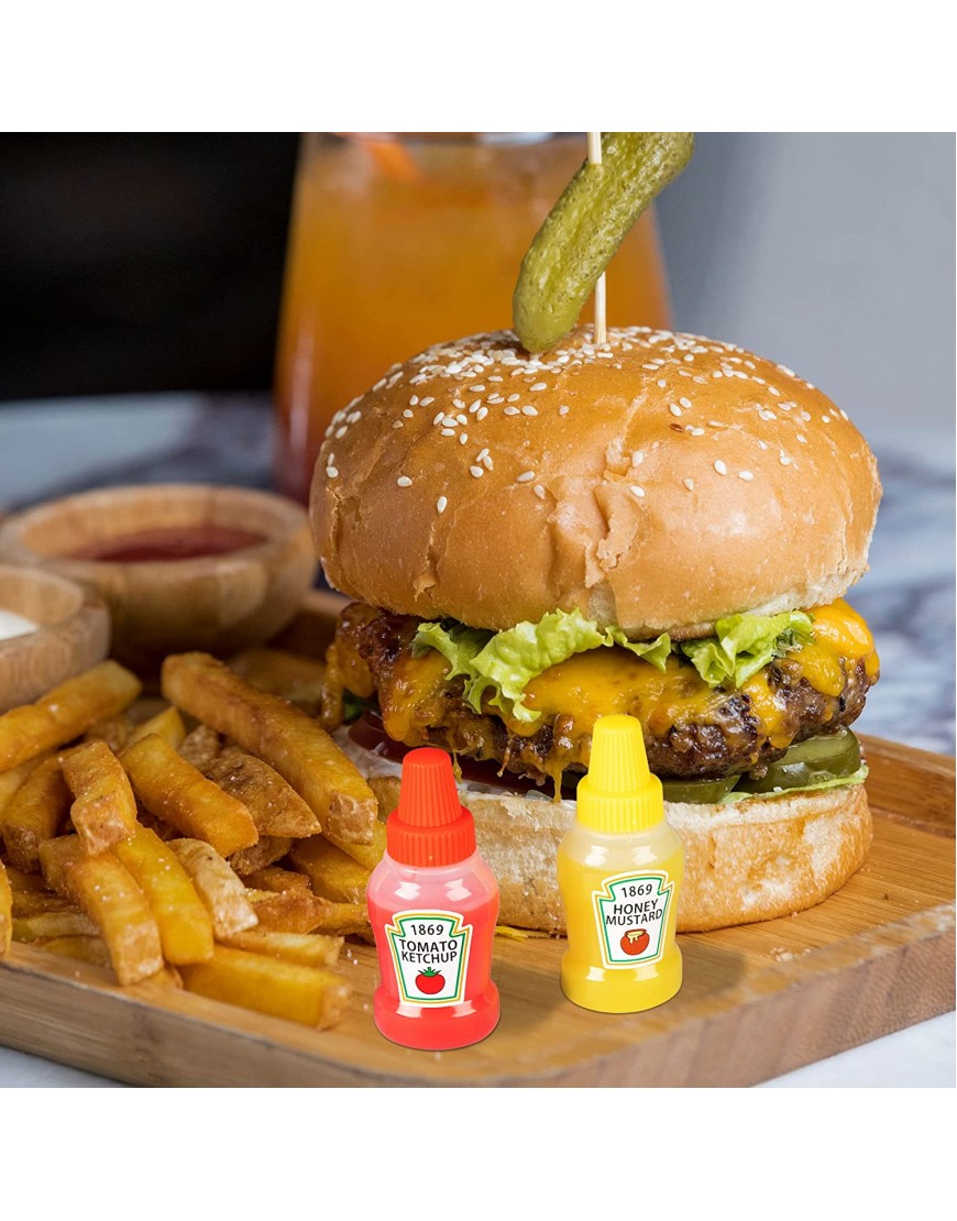 RONRONS 4 Pieces Mini Ketchup Bottles 25ml Refillable Salad Dressing Tomato Ketchup Mayo Syrup Squeeze Containers Bottle Plastic Portable Squeezable Squirt Condiments Jars for Kids Adults Bento Box