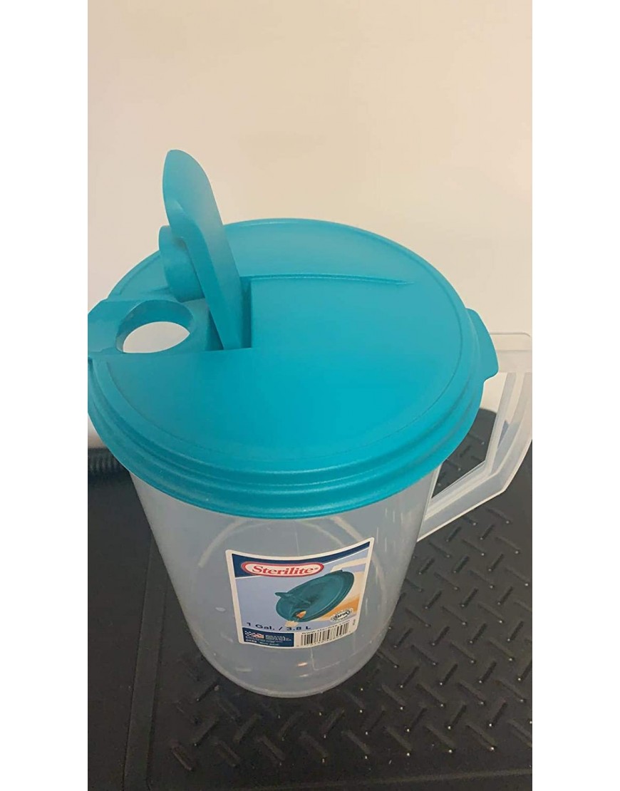 Sterilite 0488 One-Gallon Round Pitcher Clear Base with Blue-Atoll Teal Lid and Tab