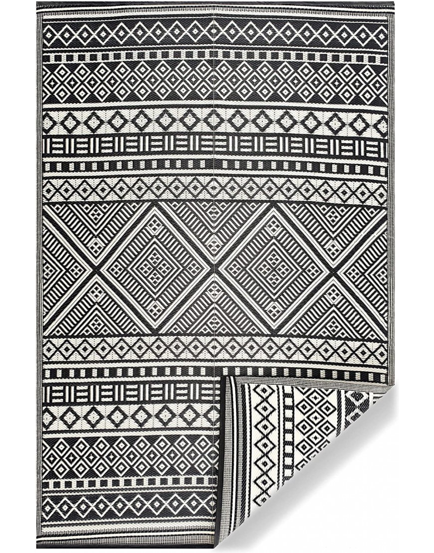 Beverly Rug Outdoor Reversible Plastic Area Rug 7'10 x 10' Texas Black White