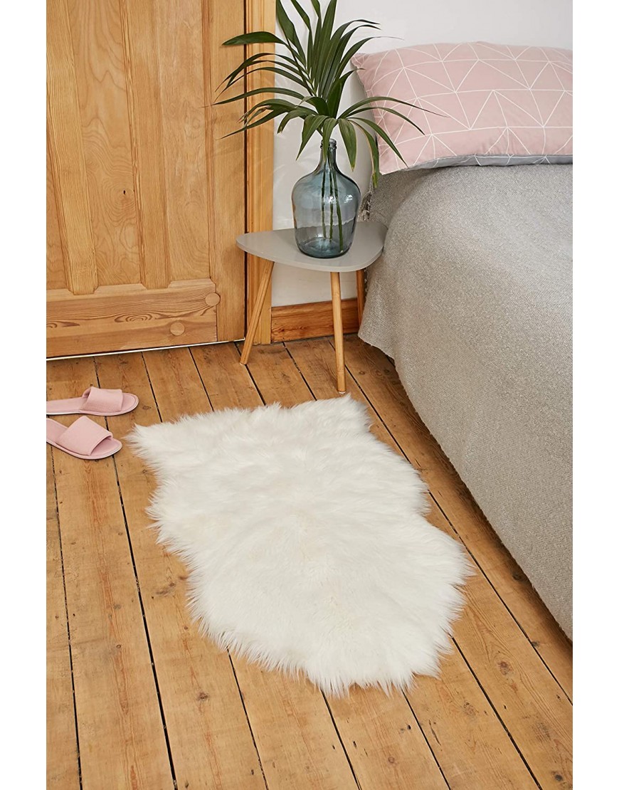 Faux Fur Fluffy Sheepskin Rug for Home Decor Couch Chair Covers Furry Area Rug for Living Room Bedroom Decor White 2x3 Feet